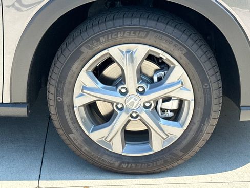 Certified 2026 Honda HR-V LX image 11