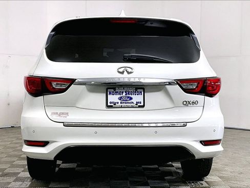 Used 2018 INFINITI QX60 Luxe w/ Deluxe Technology Package image 4
