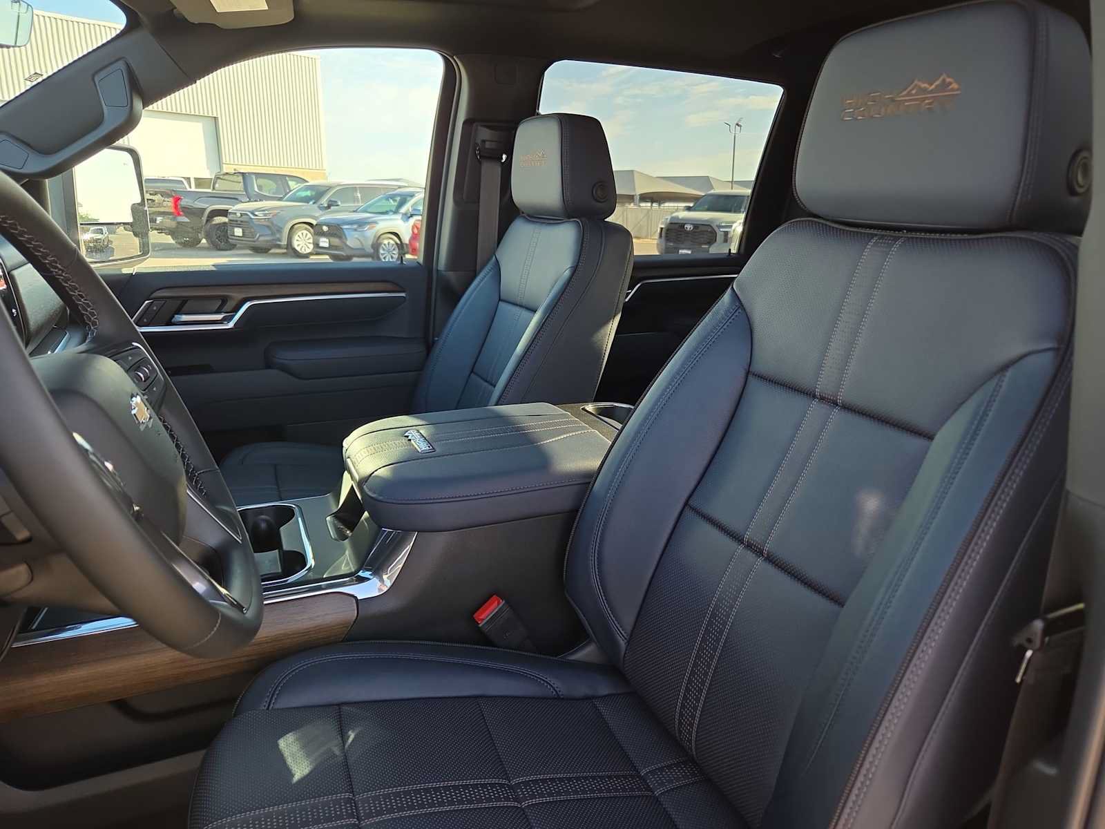 New 2026 Chevrolet Silverado 2500 High Country w/ High Country Premium Package AWD/4WD image 15