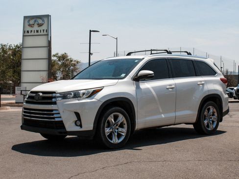 Used 2018 Toyota Highlander Limited AWD/4WD image 1