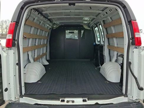 Used 2024 Chevrolet Express 2500 Work Van w/ Driver Convenience Package image 32