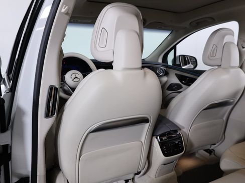 Used 2025 Mercedes-Benz EQS 450+ 4MATIC SUV image 38