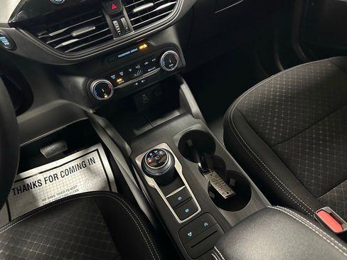 Used 2025 Ford Escape Active image 34