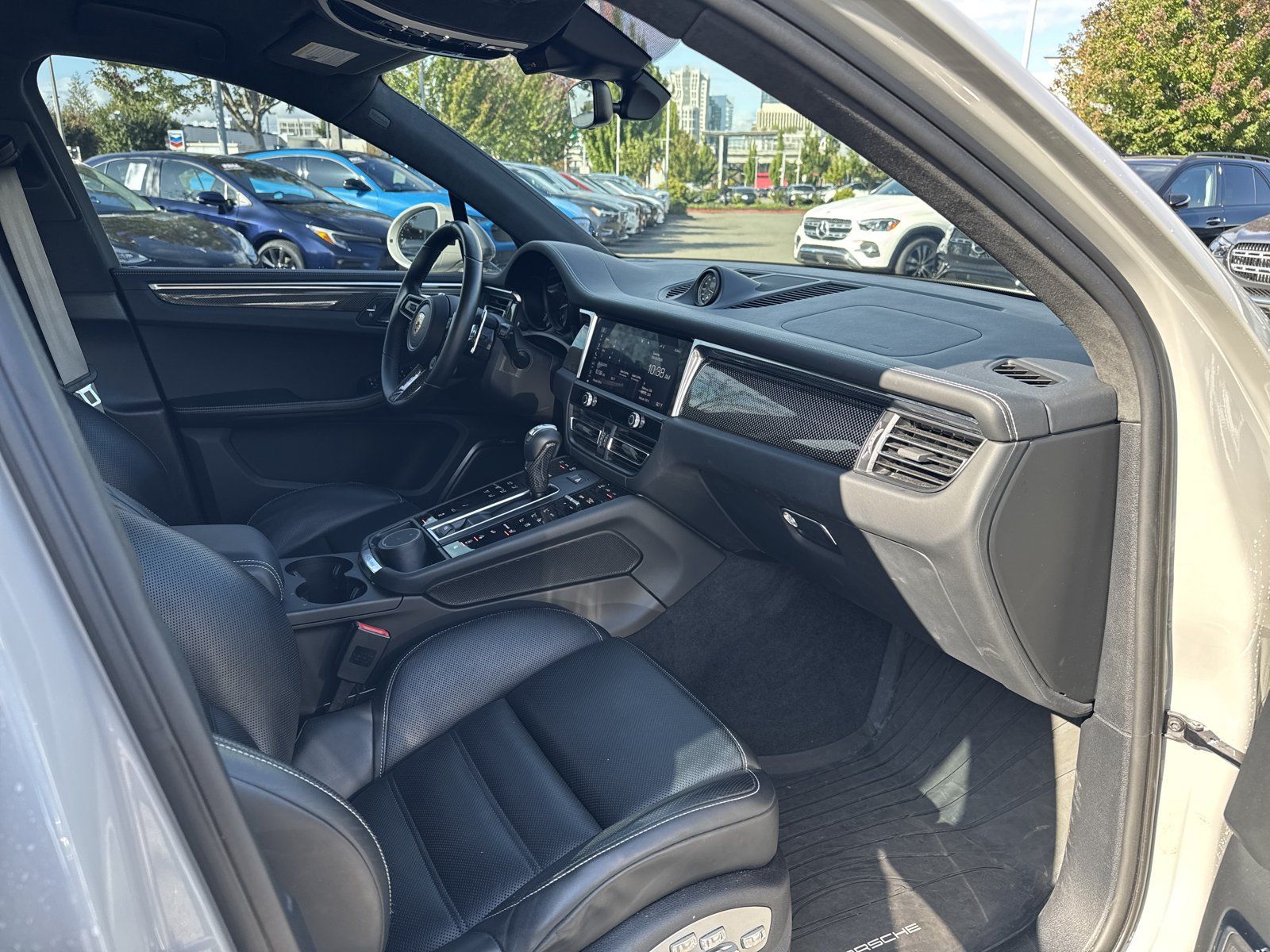 Used 2023 Porsche Macan GTS AWD/4WD image 13