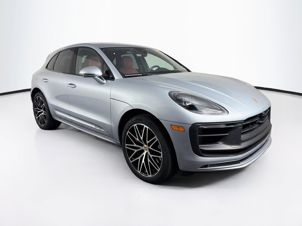 Certified 2024 Porsche Macan GTS AWD/4WD image 7