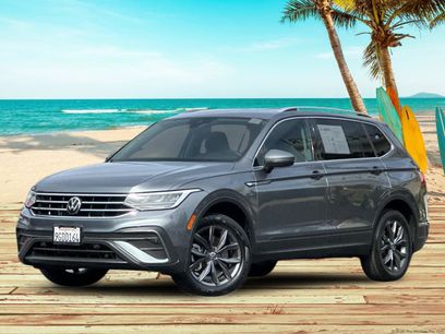 Used 2023 Volkswagen Tiguan SE