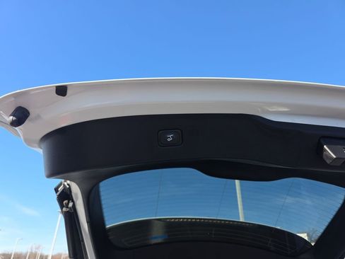 Certified 2023 Ford Edge SEL w/ Convenience Package AWD/4WD image 14