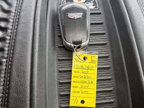 Used 2018 Cadillac Escalade Luxury image 35