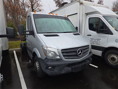 Used 2017 Mercedes-Benz Sprinter 3500 image 1