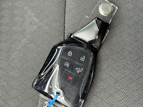 Used 2022 Chevrolet Silverado 1500 Custom image 32