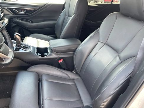 Used 2022 Subaru Outback Limited w/ Popular Package #2 AWD/4WD image 10
