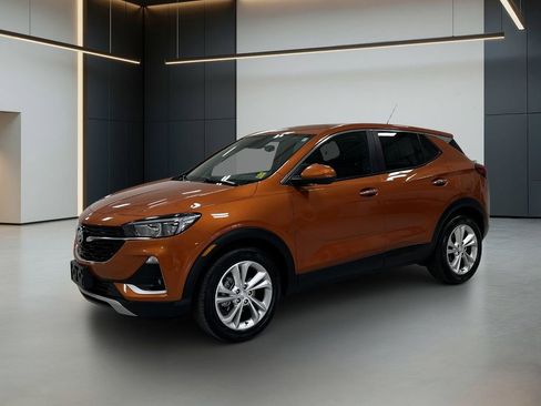 Used 2023 Buick Encore GX Preferred FWD image 1