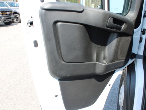 Used 2023 RAM ProMaster 1500 w/ Convenience Group FWD image 14
