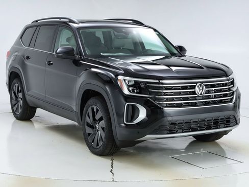 New 2026 Volkswagen Atlas SE image 15
