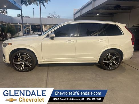 Used 2019 Volvo XC90 T6 R-Design w/ Advanced Package image 3