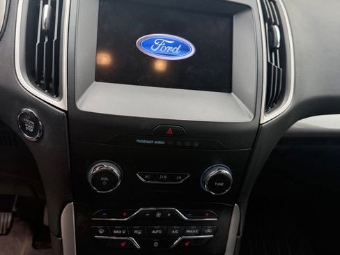 Used 2020 Ford Edge SEL w/ Convenience Package FWD image 14