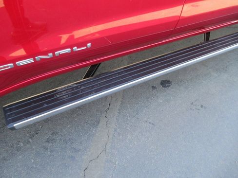 Used 2024 GMC Sierra 1500 Denali image 14