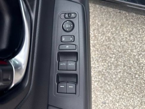 Used 2024 Honda CR-V EX image 14