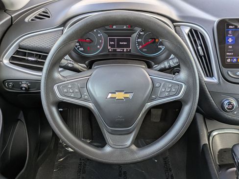 Used 2023 Chevrolet Malibu LT image 13