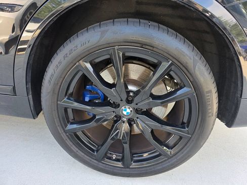 Certified 2024 BMW X7 M60i w/ Executive Package AWD/4WD image 18