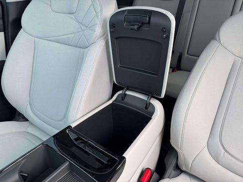 New 2026 Hyundai Tucson SEL image 18