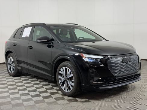 Used 2025 Audi Q4 e-tron Premium w/ Convenience Package RWD image 7