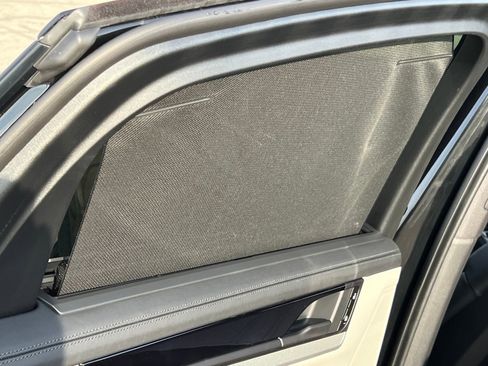 New 2026 Porsche Cayenne image 33