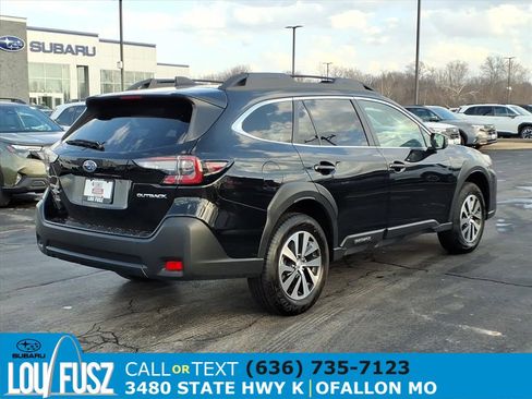 Certified 2025 Subaru Outback Premium image 27