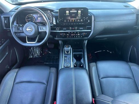 Certified 2023 Nissan Pathfinder SL image 14