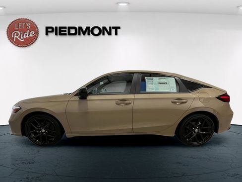 Used 2025 Honda Civic Sport image 8