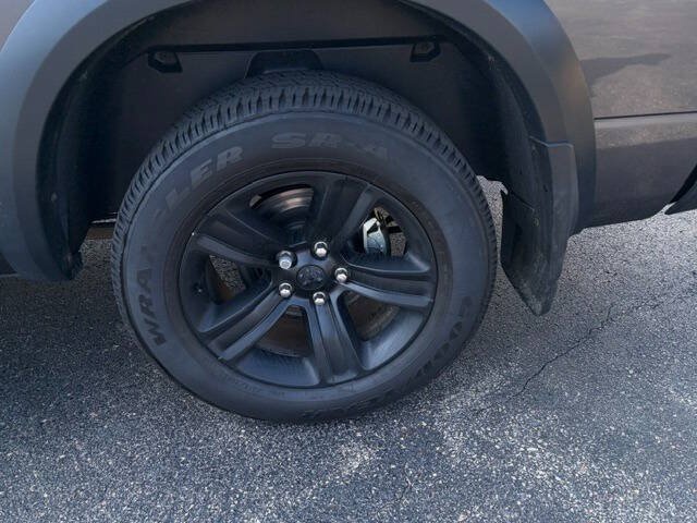 Used 2021 RAM 1500 Warlock AWD/4WD image 19