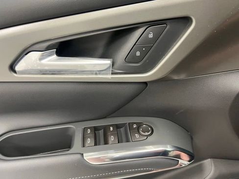 New 2026 Chevrolet Traverse LT AWD/4WD image 15