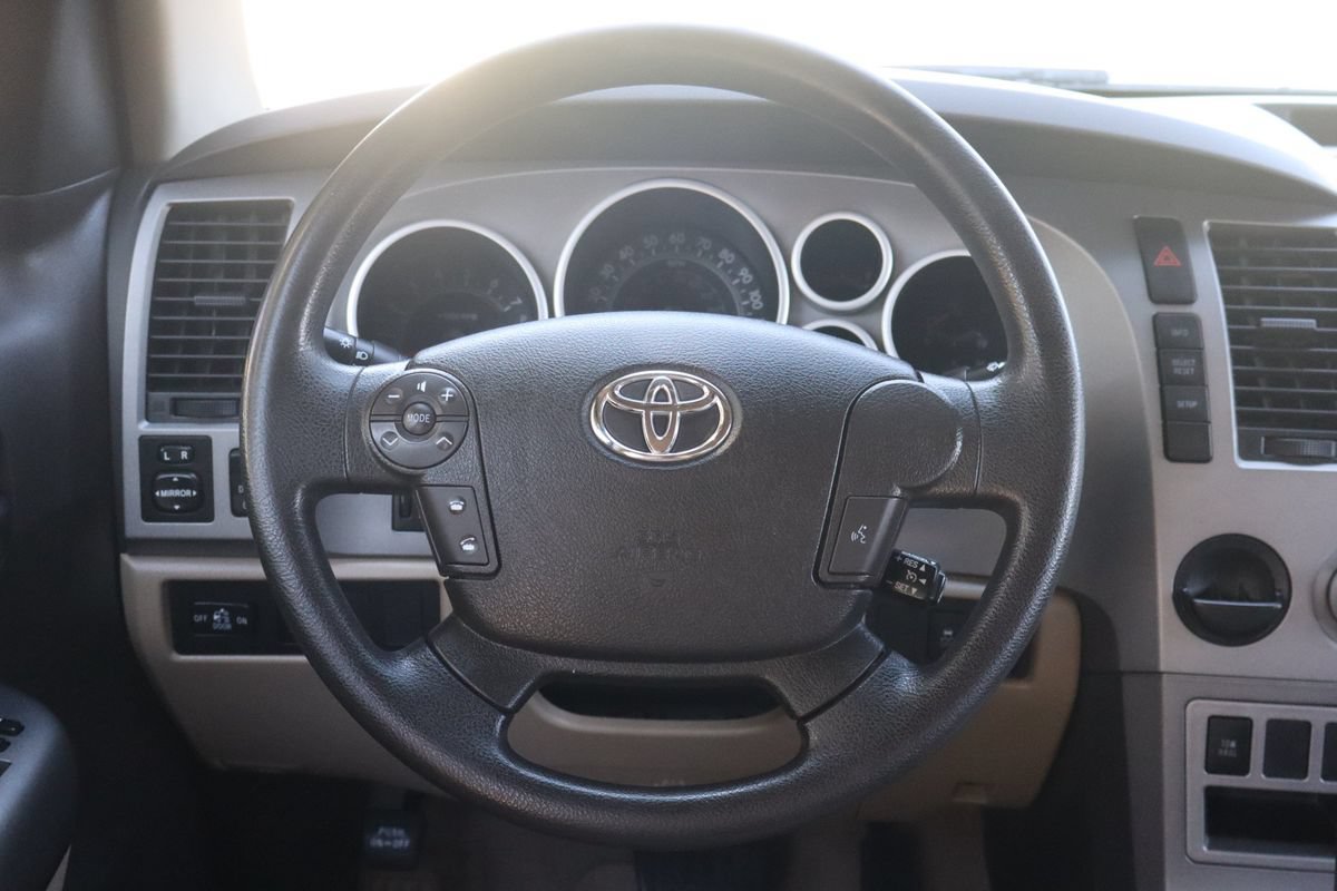 Used 2010 Toyota Tundra 2WD CrewMax w/ SR5 Pkg image 18