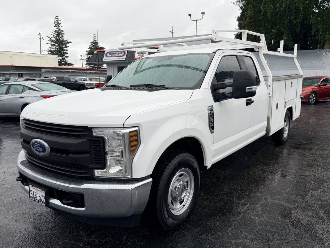 Used 2019 Ford F250 XL w/ XL Value Package RWD image 3