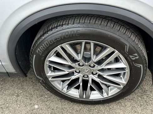 Certified 2022 Acura MDX SH-AWD w/ Advance Package image 7