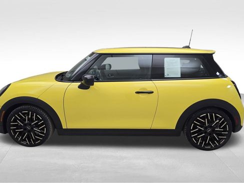 Certified 2025 MINI Cooper S image 6