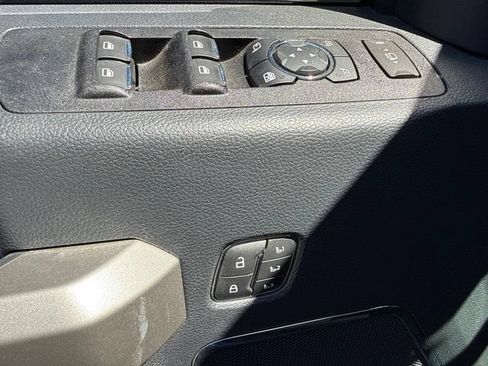 Used 2022 Ford F250 Lariat w/ Lariat Value Package AWD/4WD image 21