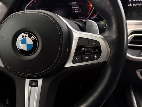 Used 2022 BMW X7 xDrive40i w/ M Sport Package AWD/4WD image 15