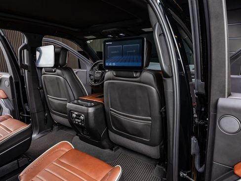 Used 2024 GMC Yukon XL Denali Ultimate image 33