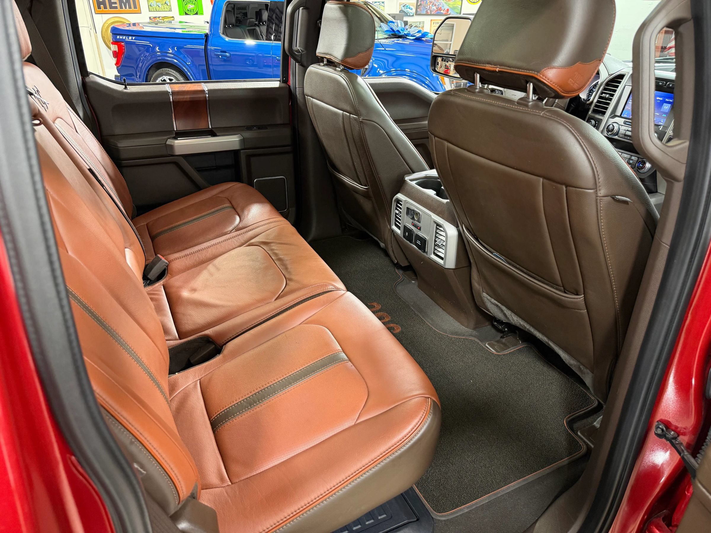 Used 2021 Ford F350 King Ranch w/ King Ranch Ultimate Package AWD/4WD image 20