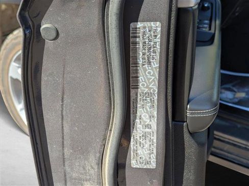 Used 2023 Jeep Grand Cherokee 4WD 4xe image 15