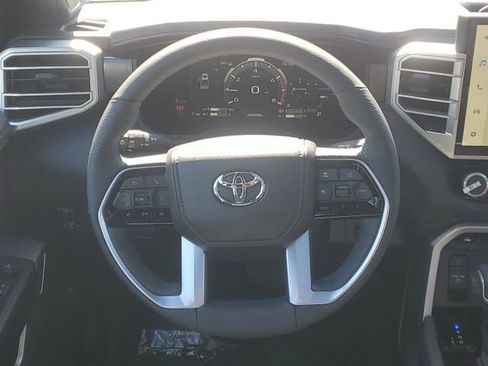 New 2025 Toyota Tundra Platinum image 32