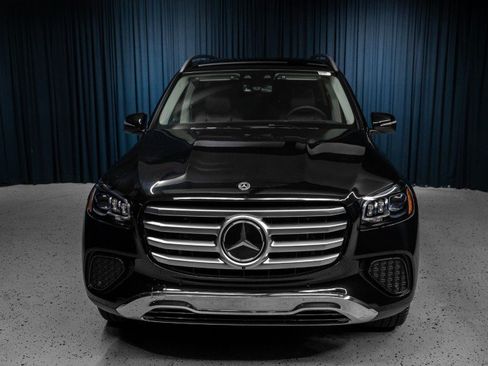 Certified 2026 Mercedes-Benz GLS 450 4MATIC image 2