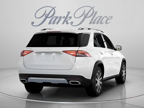 Used 2024 Mercedes-Benz GLE 350 4MATIC image 17