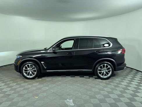 Used 2026 BMW X5 xDrive40i AWD/4WD image 11