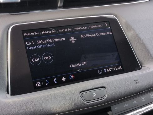Used 2020 Cadillac XT4 Premium Luxury w/ Cold Weather Package FWD image 27