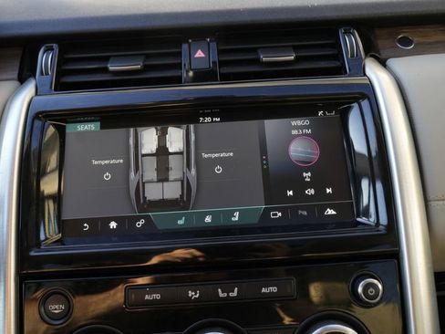 Used 2018 Land Rover Discovery HSE AWD/4WD image 58