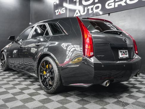 Used 2014 Cadillac CTS V image 32
