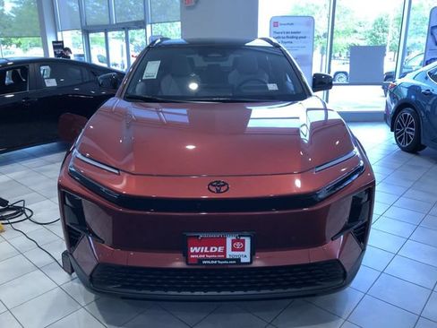 New 2026 Toyota C-HR AWD/4WD image 8