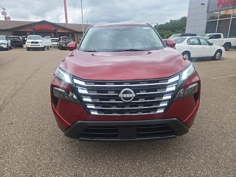 New 2026 Nissan Rogue SV image 2